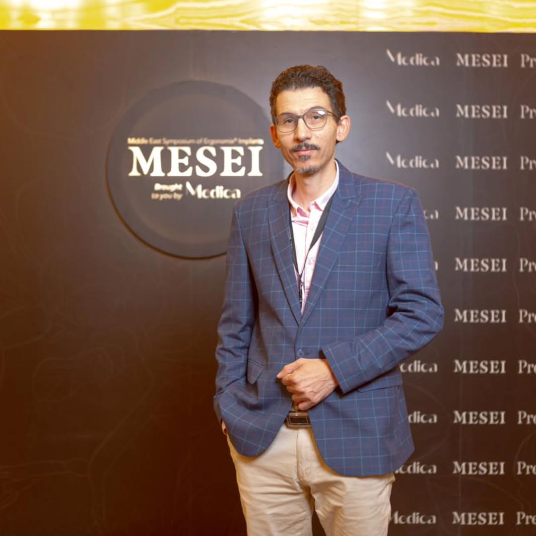 Dr. Ahmed Awad at the Middle East Symposium of Ergonomix Implants, Riyadh